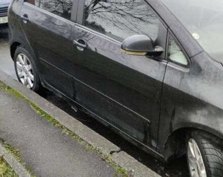 Чорний Фольксваген Golf Plus, об'ємом двигуна 0 л та пробігом 340 тис. км за 2012 $, фото 3 на Automoto.ua