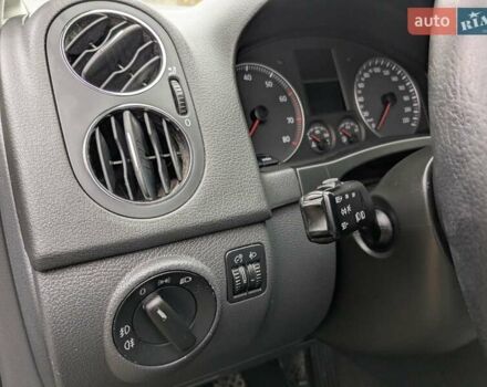 Черный Фольксваген Гольф Плюс, объемом двигателя 1.4 л и пробегом 218 тыс. км за 4850 $, фото 24 на Automoto.ua