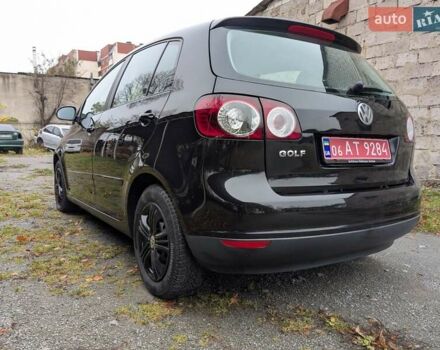 Черный Фольксваген Гольф Плюс, объемом двигателя 1.4 л и пробегом 218 тыс. км за 4850 $, фото 9 на Automoto.ua