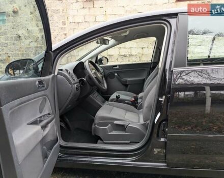 Черный Фольксваген Гольф Плюс, объемом двигателя 1.4 л и пробегом 218 тыс. км за 4850 $, фото 15 на Automoto.ua