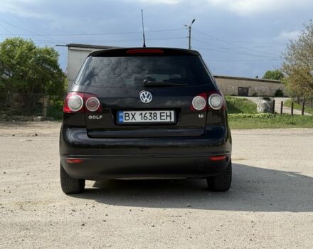Черный Фольксваген Гольф Плюс, объемом двигателя 1.6 л и пробегом 280 тыс. км за 5299 $, фото 7 на Automoto.ua