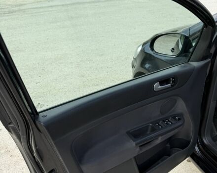 Черный Фольксваген Гольф Плюс, объемом двигателя 1.6 л и пробегом 280 тыс. км за 5299 $, фото 15 на Automoto.ua