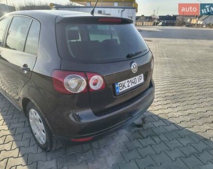 Фольксваген Гольф Плюс 2005 в Луцке на Automoto.ua Черный Фольксваген Гольф Плюс, объемом двигателя 1.6 л и пробегом 177 тыс. км за 5600 $, фото 4 на Automoto.ua