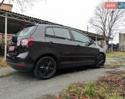 Черный Фольксваген Гольф Плюс, объемом двигателя 1.4 л и пробегом 218 тыс. км за 4850 $, фото 2 на Automoto.ua