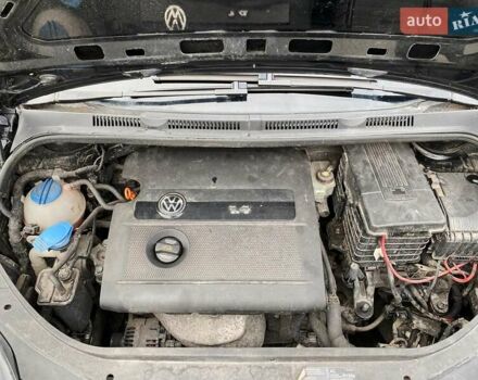 Черный Фольксваген Гольф Плюс, объемом двигателя 1.4 л и пробегом 189 тыс. км за 5000 $, фото 20 на Automoto.ua