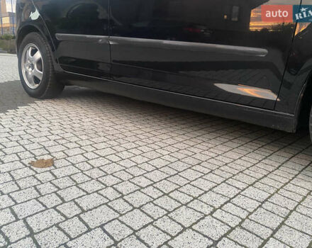 Черный Фольксваген Гольф Плюс, объемом двигателя 1.6 л и пробегом 204 тыс. км за 5450 $, фото 12 на Automoto.ua