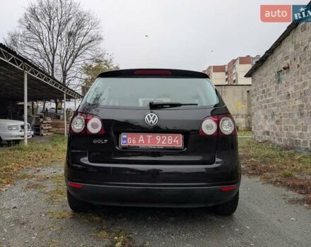 Черный Фольксваген Гольф Плюс, объемом двигателя 1.4 л и пробегом 218 тыс. км за 4850 $, фото 4 на Automoto.ua