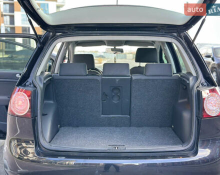 Черный Фольксваген Гольф Плюс, объемом двигателя 1.4 л и пробегом 250 тыс. км за 4999 $, фото 31 на Automoto.ua