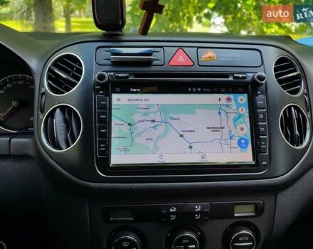 Черный Фольксваген Гольф Плюс, объемом двигателя 1.6 л и пробегом 290 тыс. км за 5200 $, фото 9 на Automoto.ua