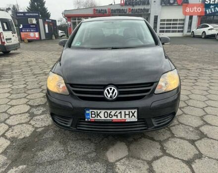 Чорний Фольксваген Golf Plus, об'ємом двигуна 1.6 л та пробігом 200 тис. км за 5000 $, фото 7 на Automoto.ua