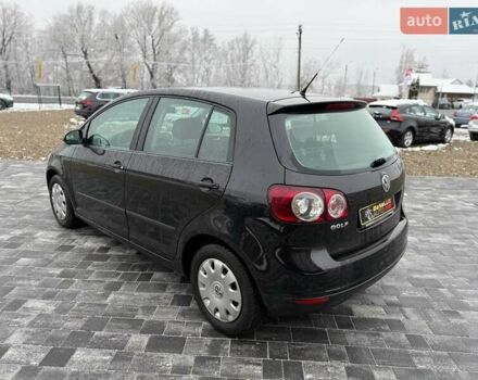 Черный Фольксваген Гольф Плюс, объемом двигателя 0 л и пробегом 243 тыс. км за 5399 $, фото 5 на Automoto.ua