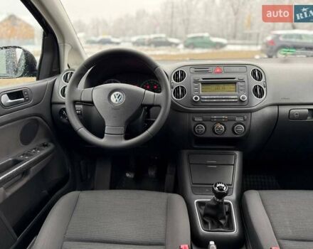 Черный Фольксваген Гольф Плюс, объемом двигателя 0 л и пробегом 243 тыс. км за 5399 $, фото 13 на Automoto.ua