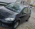 Черный Фольксваген Гольф Плюс, объемом двигателя 1.4 л и пробегом 185 тыс. км за 6200 $, фото 1 на Automoto.ua