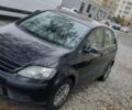 Черный Фольксваген Гольф Плюс, объемом двигателя 1.4 л и пробегом 185 тыс. км за 6200 $, фото 1 на Automoto.ua