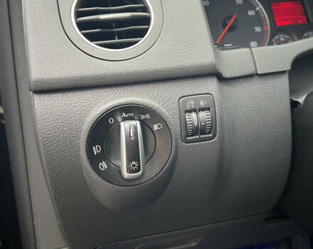 Черный Фольксваген Гольф Плюс, объемом двигателя 1.6 л и пробегом 301 тыс. км за 5999 $, фото 22 на Automoto.ua