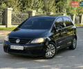Черный Фольксваген Гольф Плюс, объемом двигателя 2 л и пробегом 250 тыс. км за 5800 $, фото 1 на Automoto.ua