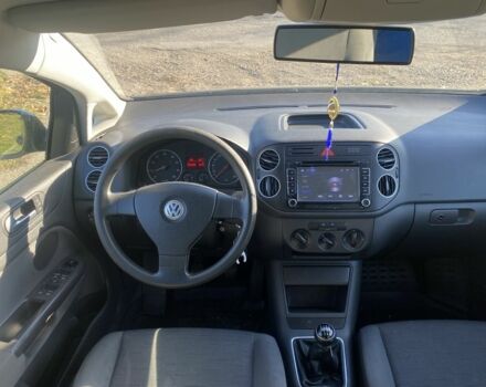 Чорний Фольксваген Golf Plus, об'ємом двигуна 1.6 л та пробігом 229 тис. км за 5200 $, фото 7 на Automoto.ua