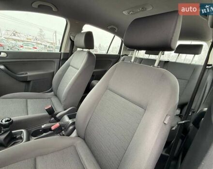 Черный Фольксваген Гольф Плюс, объемом двигателя 0 л и пробегом 243 тыс. км за 5399 $, фото 11 на Automoto.ua