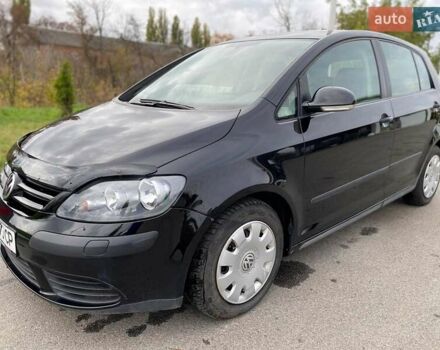 Черный Фольксваген Гольф Плюс, объемом двигателя 1.4 л и пробегом 189 тыс. км за 5000 $, фото 1 на Automoto.ua