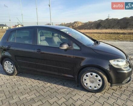 Фольксваген Гольф Плюс 2005 в Луцке на Automoto.ua Черный Фольксваген Гольф Плюс, объемом двигателя 1.6 л и пробегом 177 тыс. км за 5600 $, фото 1 на Automoto.ua