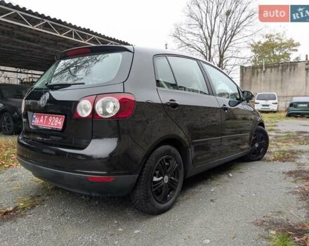 Черный Фольксваген Гольф Плюс, объемом двигателя 1.4 л и пробегом 218 тыс. км за 4850 $, фото 5 на Automoto.ua
