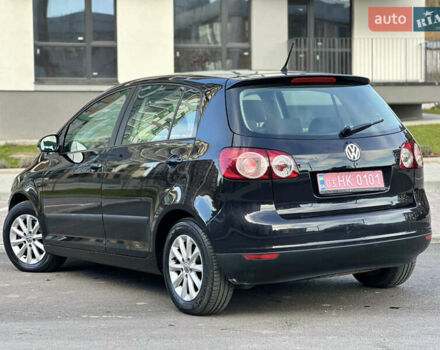 Черный Фольксваген Гольф Плюс, объемом двигателя 1.4 л и пробегом 250 тыс. км за 4999 $, фото 11 на Automoto.ua