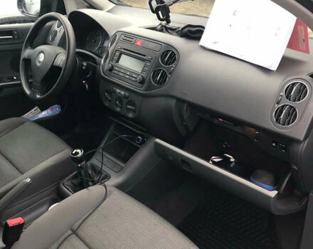 Черный Фольксваген Гольф Плюс, объемом двигателя 1.9 л и пробегом 340 тыс. км за 6300 $, фото 3 на Automoto.ua