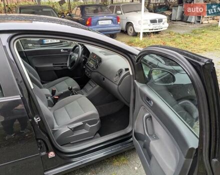 Черный Фольксваген Гольф Плюс, объемом двигателя 1.4 л и пробегом 218 тыс. км за 4850 $, фото 19 на Automoto.ua