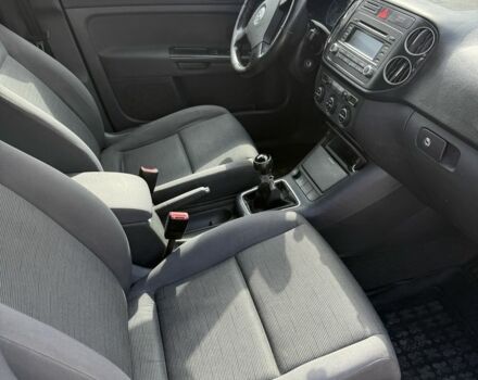 Черный Фольксваген Гольф Плюс, объемом двигателя 1.6 л и пробегом 280 тыс. км за 5299 $, фото 10 на Automoto.ua