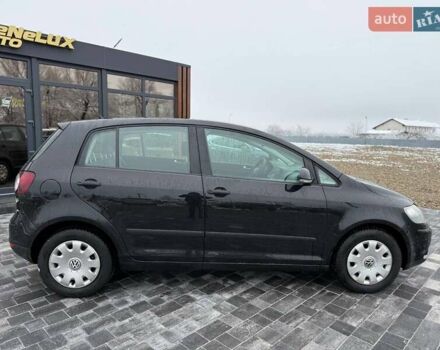 Черный Фольксваген Гольф Плюс, объемом двигателя 0 л и пробегом 243 тыс. км за 5399 $, фото 8 на Automoto.ua