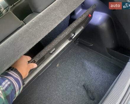 Черный Фольксваген Гольф Плюс, объемом двигателя 1.6 л и пробегом 204 тыс. км за 5450 $, фото 14 на Automoto.ua