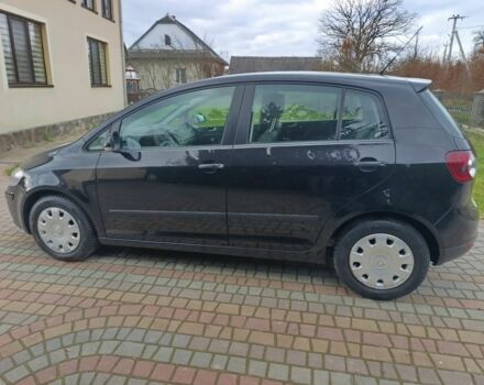 Черный Фольксваген Гольф Плюс, объемом двигателя 1.4 л и пробегом 243 тыс. км за 5250 $, фото 3 на Automoto.ua