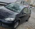 Черный Фольксваген Гольф Плюс, объемом двигателя 1.4 л и пробегом 185 тыс. км за 6200 $, фото 1 на Automoto.ua