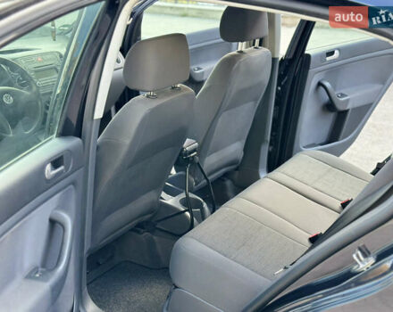 Черный Фольксваген Гольф Плюс, объемом двигателя 1.4 л и пробегом 250 тыс. км за 4999 $, фото 26 на Automoto.ua