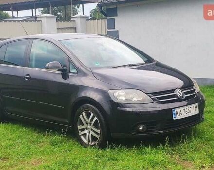 Черный Фольксваген Гольф Плюс, объемом двигателя 1.9 л и пробегом 223 тыс. км за 6200 $, фото 5 на Automoto.ua