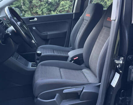 Черный Фольксваген Гольф Плюс, объемом двигателя 1.6 л и пробегом 203 тыс. км за 6300 $, фото 13 на Automoto.ua