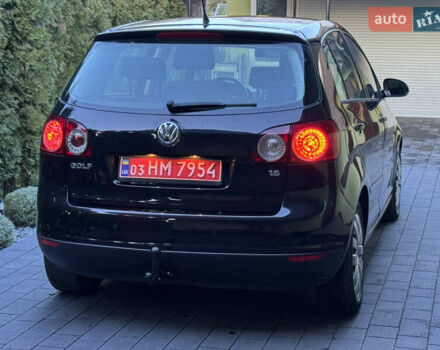 Черный Фольксваген Гольф Плюс, объемом двигателя 1.6 л и пробегом 203 тыс. км за 6300 $, фото 7 на Automoto.ua