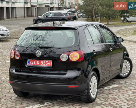 Черный Фольксваген Гольф Плюс, объемом двигателя 1.6 л и пробегом 169 тыс. км за 6999 $, фото 41 на Automoto.ua
