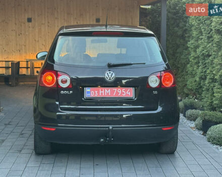 Черный Фольксваген Гольф Плюс, объемом двигателя 1.6 л и пробегом 203 тыс. км за 6300 $, фото 6 на Automoto.ua