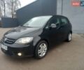 Черный Фольксваген Гольф Плюс, объемом двигателя 1.6 л и пробегом 218 тыс. км за 5800 $, фото 1 на Automoto.ua