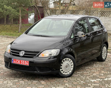 Черный Фольксваген Гольф Плюс, объемом двигателя 1.6 л и пробегом 169 тыс. км за 6999 $, фото 40 на Automoto.ua