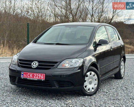 Чорний Фольксваген Golf Plus, об'ємом двигуна 1.6 л та пробігом 204 тис. км за 4850 $, фото 20 на Automoto.ua