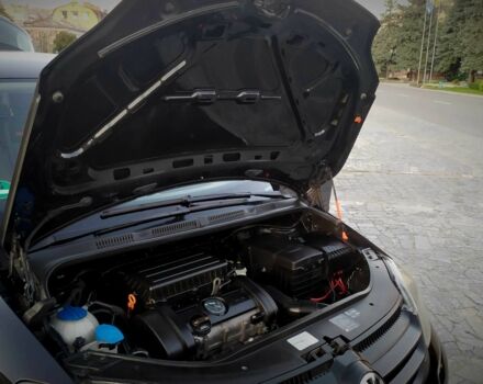 Черный Фольксваген Гольф Плюс, объемом двигателя 1.4 л и пробегом 200 тыс. км за 6800 $, фото 23 на Automoto.ua