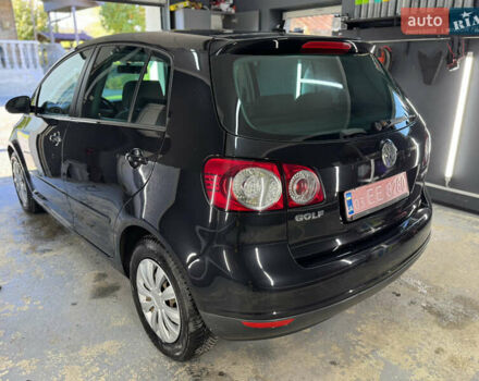 Черный Фольксваген Гольф Плюс, объемом двигателя 1.6 л и пробегом 207 тыс. км за 5299 $, фото 9 на Automoto.ua