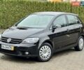Черный Фольксваген Гольф Плюс, объемом двигателя 1.6 л и пробегом 130 тыс. км за 6200 $, фото 1 на Automoto.ua