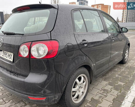 Черный Фольксваген Гольф Плюс, объемом двигателя 1.6 л и пробегом 256 тыс. км за 5300 $, фото 8 на Automoto.ua