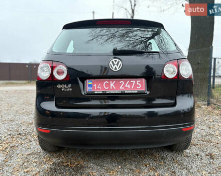 Черный Фольксваген Гольф Плюс, объемом двигателя 1.4 л и пробегом 190 тыс. км за 6200 $, фото 9 на Automoto.ua