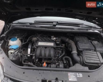 Черный Фольксваген Гольф Плюс, объемом двигателя 1.6 л и пробегом 196 тыс. км за 5650 $, фото 10 на Automoto.ua