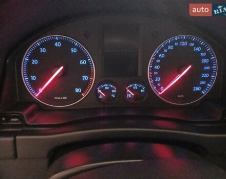 Черный Фольксваген Гольф Плюс, объемом двигателя 1.6 л и пробегом 218 тыс. км за 5250 $, фото 42 на Automoto.ua