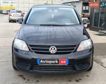 Черный Фольксваген Гольф Плюс, объемом двигателя 1.4 л и пробегом 298 тыс. км за 5780 $, фото 1 на Automoto.ua